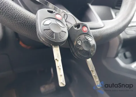 2017 Ford Escape Se z USA, uszkodzony, nr VIN 1FMCU9G92HUB00269